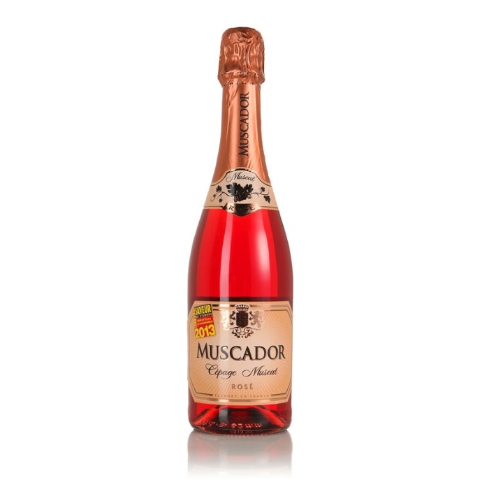 Muscador Rose Sparkling Red Wine 750Ml